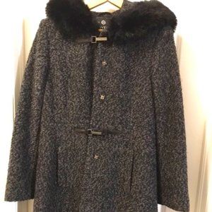 Long warm wool coat. Stylish and classy!